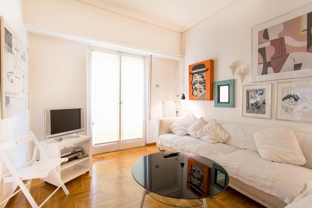 A Cozy Apt In Kolonaki Of เอเธนส์ ภายนอก รูปภาพ