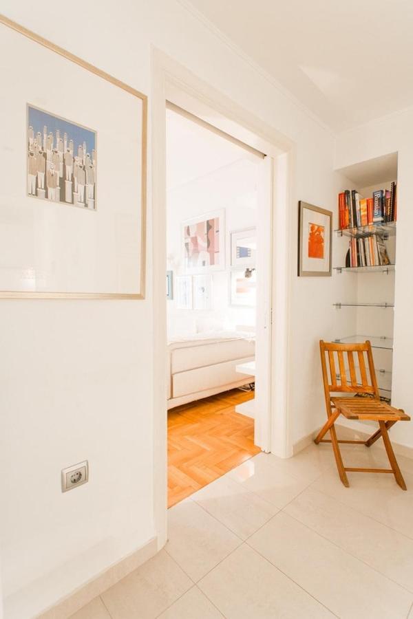 A Cozy Apt In Kolonaki Of เอเธนส์ ภายนอก รูปภาพ
